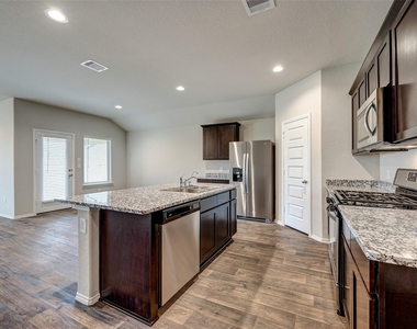 1710 Goose Island Lane - Photo Thumbnail 19