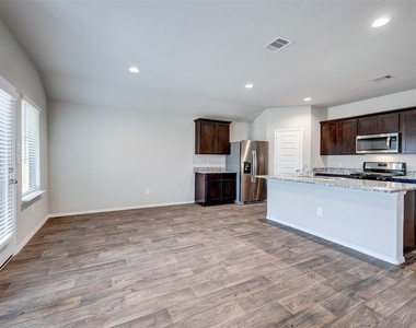 1710 Goose Island Lane - Photo Thumbnail 26