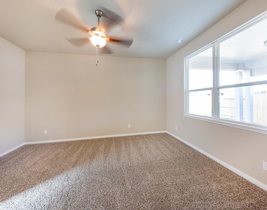 3317 Rolling View Court - Photo Thumbnail 17