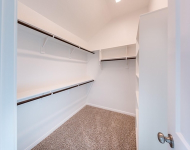 3317 Rolling View Court - Photo Thumbnail 22