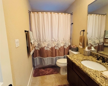 5406 Bennett Avenue - Photo Thumbnail 10