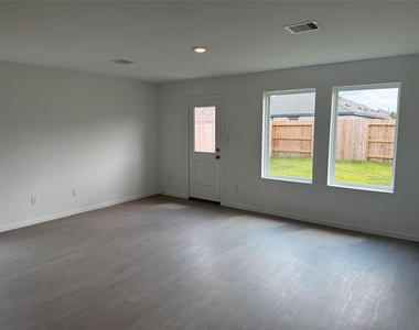 2606 American Ruby Drive - Photo Thumbnail 11