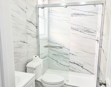 8733 16th Avenue - Photo Thumbnail 7