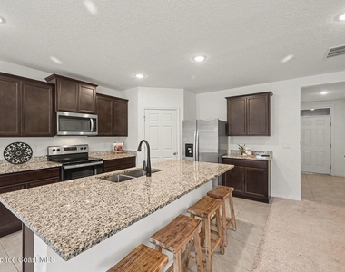 5092 Talbot Boulevard - Photo Thumbnail 11