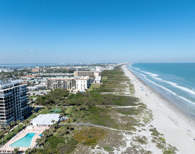 2100 N Atlantic Avenue - Photo Thumbnail 2