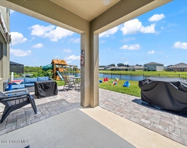 1927 Sloan Court - Photo Thumbnail 26