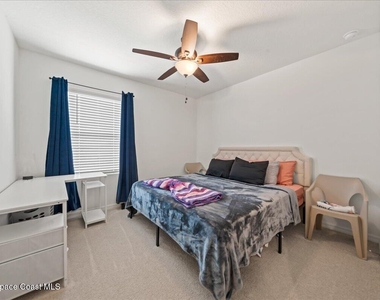 1927 Sloan Court - Photo Thumbnail 15
