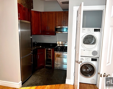 E 16th St. - Photo Thumbnail 2