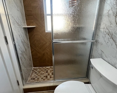 153-23 123 Avenue - Photo Thumbnail 12