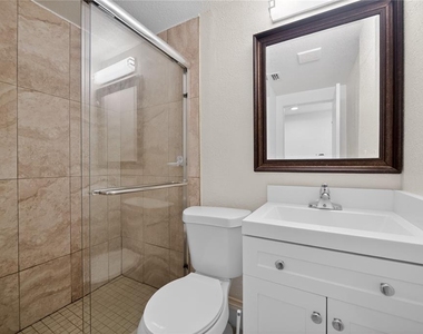 2280 Norwell Avenue - Photo Thumbnail 22
