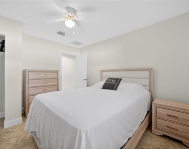 2280 Norwell Avenue - Photo Thumbnail 19