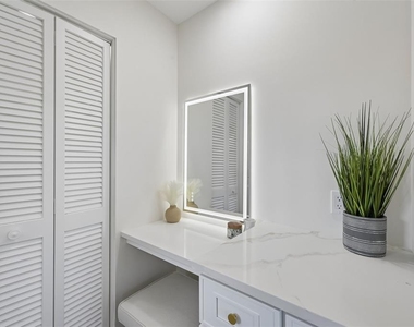 6735 Keystone Drive - Photo Thumbnail 35