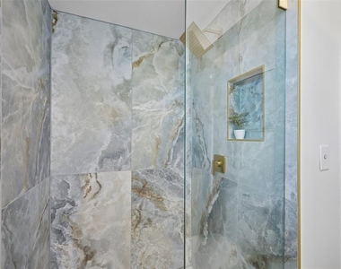 6735 Keystone Drive - Photo Thumbnail 34