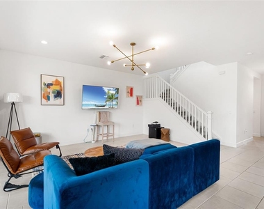 3101 Hollow Hickory Place - Photo Thumbnail 3