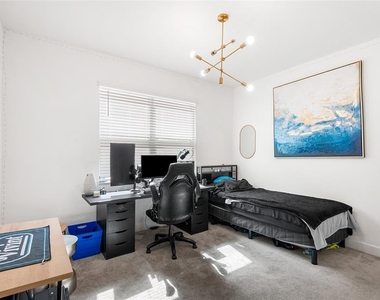 3101 Hollow Hickory Place - Photo Thumbnail 20
