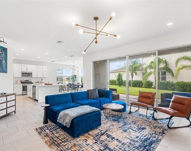 3101 Hollow Hickory Place - Photo Thumbnail 4