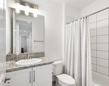 3101 Hollow Hickory Place - Photo Thumbnail 9