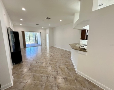8120 Turkey Hill Court - Photo Thumbnail 11
