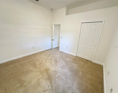 8120 Turkey Hill Court - Photo Thumbnail 33