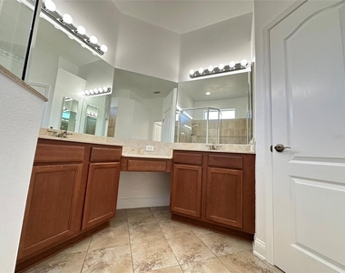 8120 Turkey Hill Court - Photo Thumbnail 22