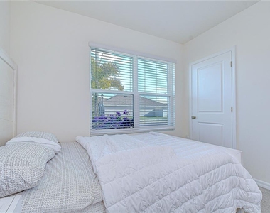 2763 Widewater Way - Photo Thumbnail 8
