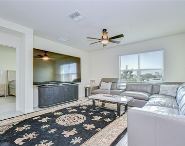 2763 Widewater Way - Photo Thumbnail 23