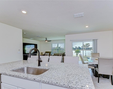 2763 Widewater Way - Photo Thumbnail 37