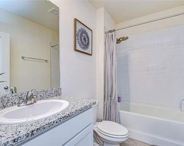 2763 Widewater Way - Photo Thumbnail 12