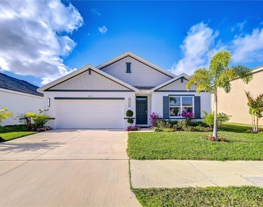 2763 Widewater Way - Photo Thumbnail 1