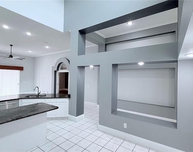 4103 Sparrow Court - Photo Thumbnail 7