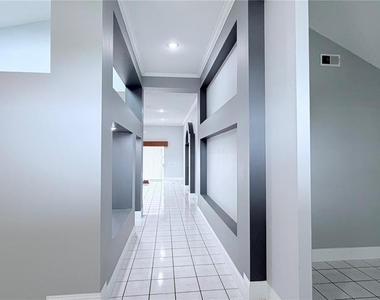 4103 Sparrow Court - Photo Thumbnail 34