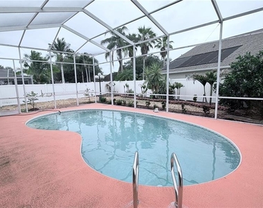 4103 Sparrow Court - Photo Thumbnail 22