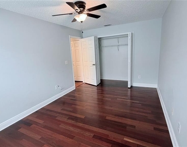 4103 Sparrow Court - Photo Thumbnail 38