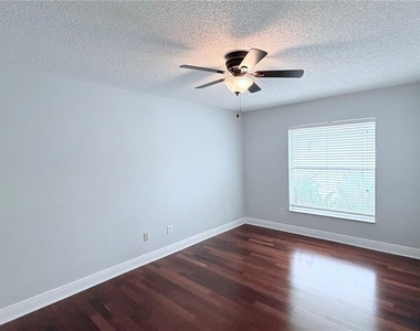4103 Sparrow Court - Photo Thumbnail 37