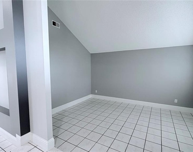 4103 Sparrow Court - Photo Thumbnail 33