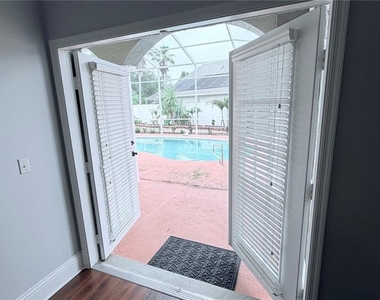 4103 Sparrow Court - Photo Thumbnail 21