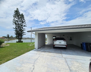 1703 Amhurst Circle - Photo Thumbnail 1