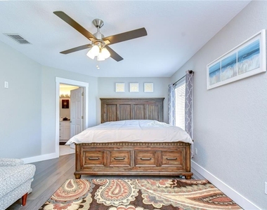 19312 Sea Mist Lane - Photo Thumbnail 32