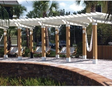 10019 Courtney Palms Boulevard - Photo Thumbnail 3
