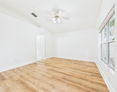 10553 Egret Haven Lane - Photo Thumbnail 19