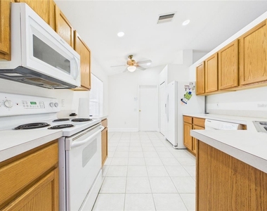 10553 Egret Haven Lane - Photo Thumbnail 39