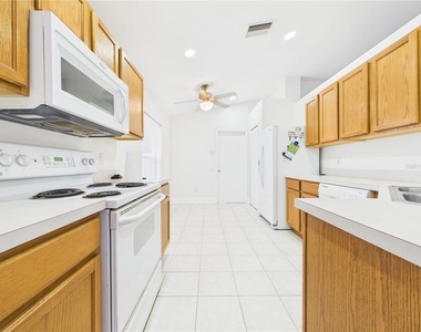 10553 Egret Haven Lane - Photo Thumbnail 32