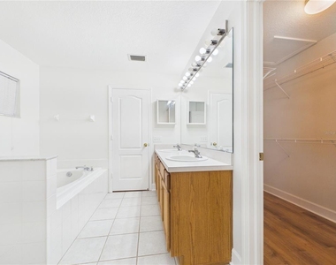 10553 Egret Haven Lane - Photo Thumbnail 22