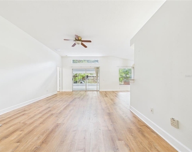 10553 Egret Haven Lane - Photo Thumbnail 12