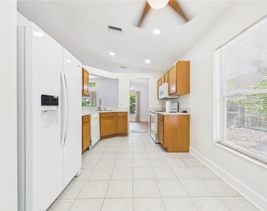 10553 Egret Haven Lane - Photo Thumbnail 35