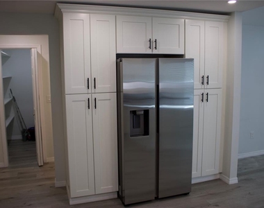 1574 Ewing Avenue - Photo Thumbnail 5
