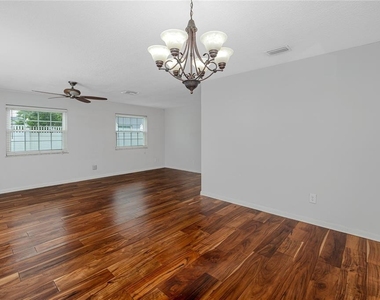 2260 Harn Boulevard - Photo Thumbnail 7