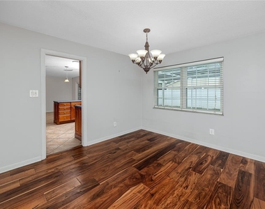 2260 Harn Boulevard - Photo Thumbnail 8