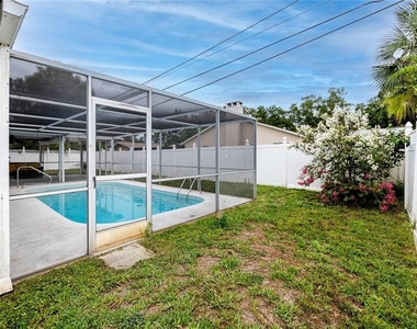 2260 Harn Boulevard - Photo Thumbnail 30