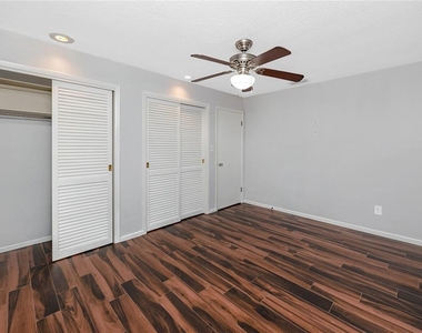 2260 Harn Boulevard - Photo Thumbnail 21